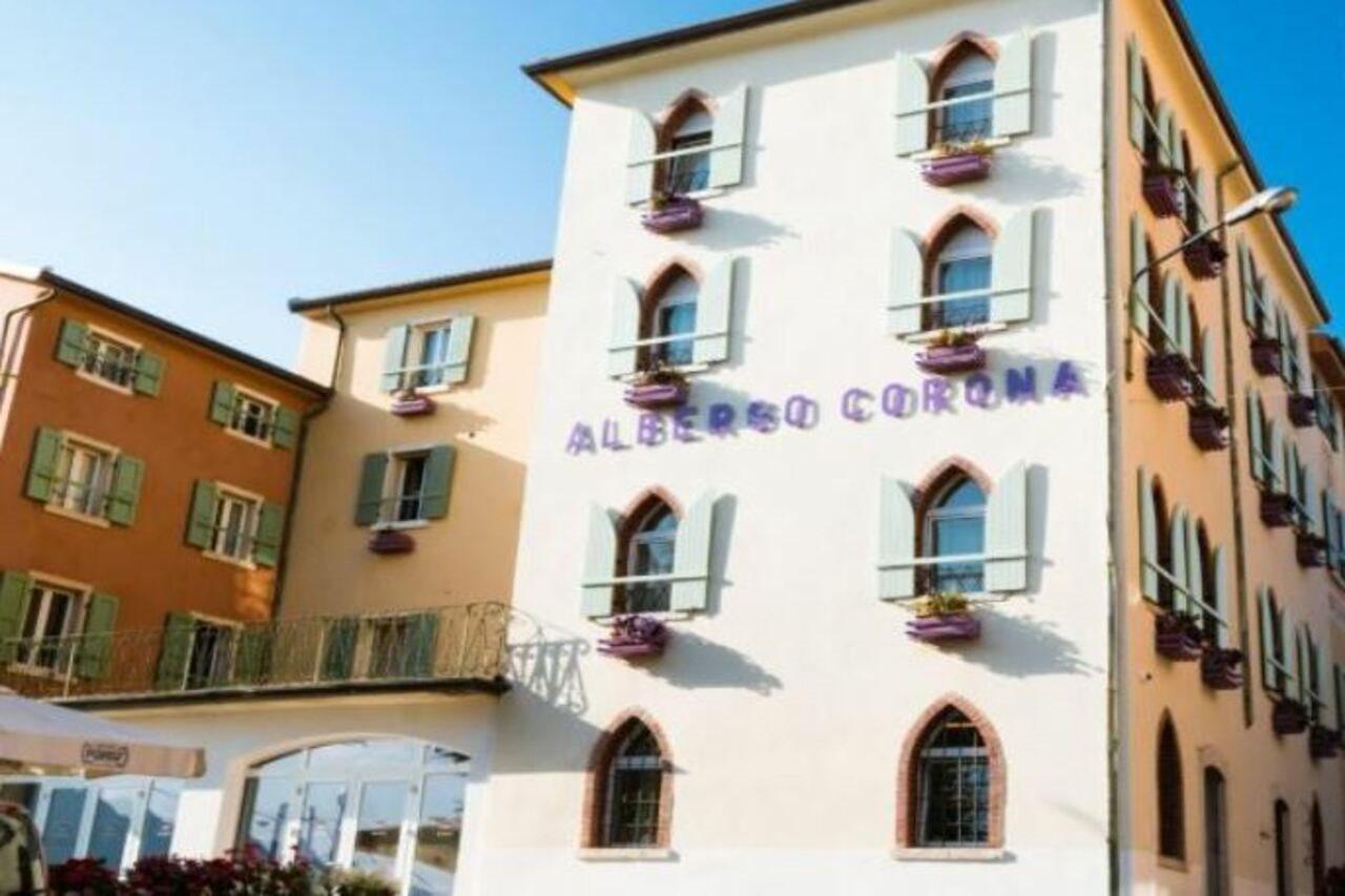 Hotel Corona Spiazzi Di Caprino Exterior photo